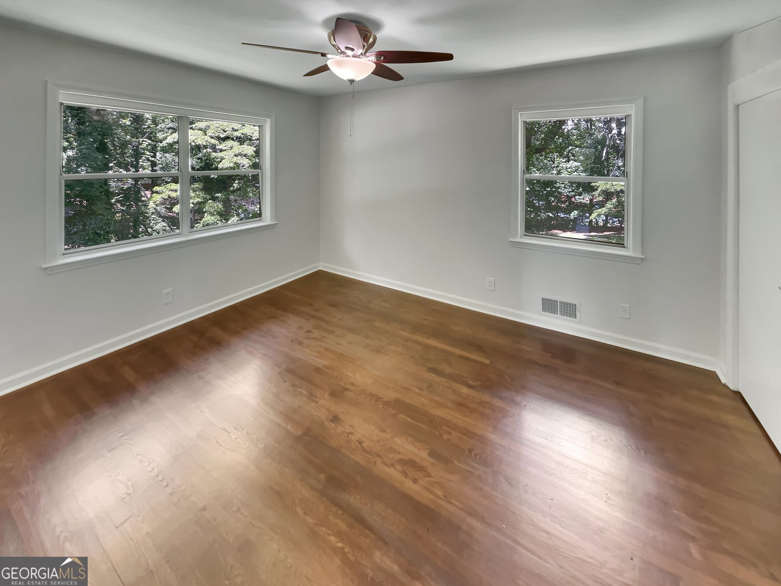 710 Montclair Drive Smyrna - 11
