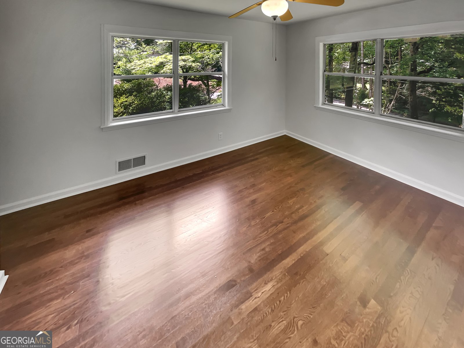 710 Montclair Drive Smyrna - 14