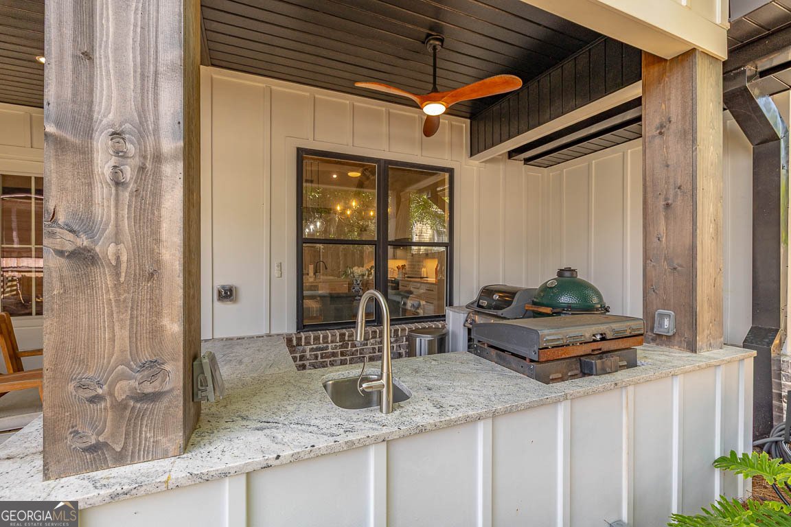 121 Calwell Street St. Simons - 33