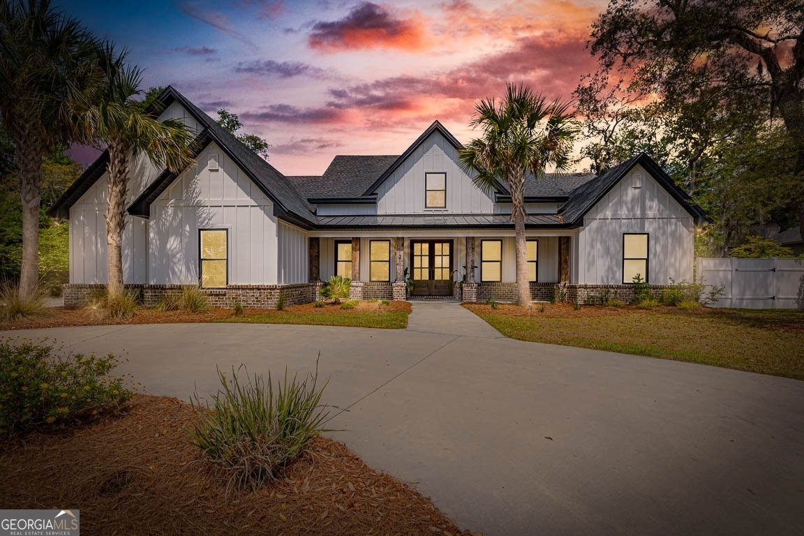 121 Calwell Street St. Simons - 37