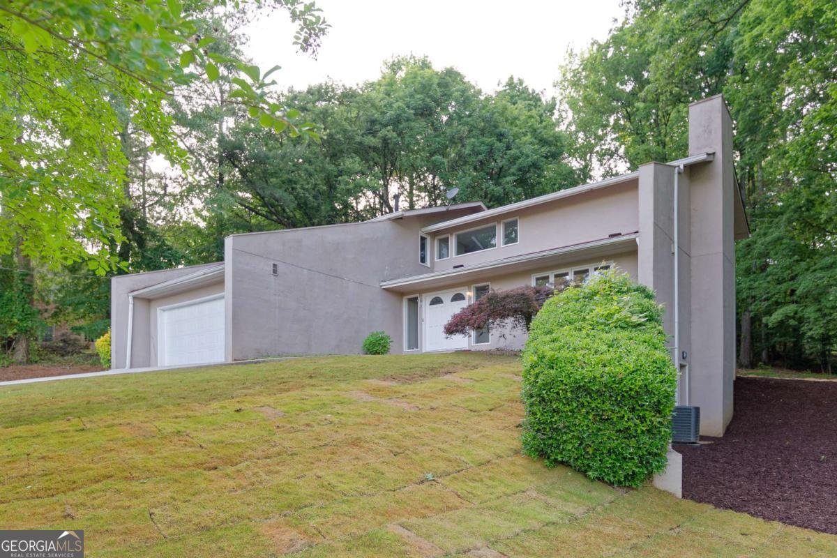 6010 Spalding Drive Atlanta - 1