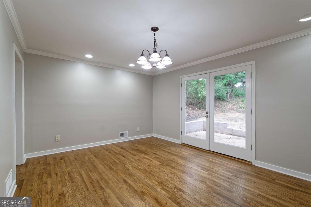 6010 Spalding Drive Atlanta - 9