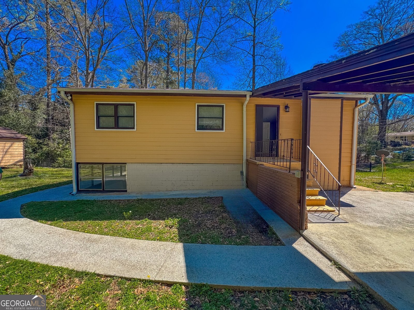 3082 Dove Way Decatur - 1