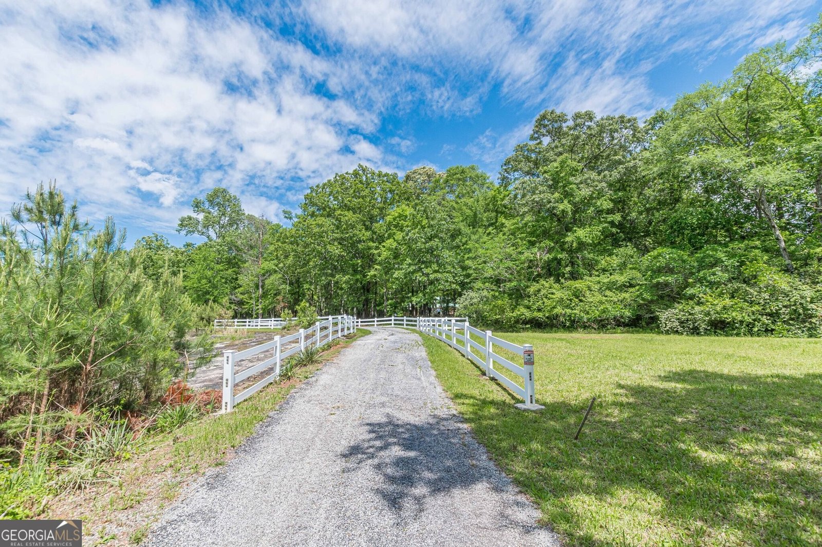379 Bohannon Road Grantville - 43