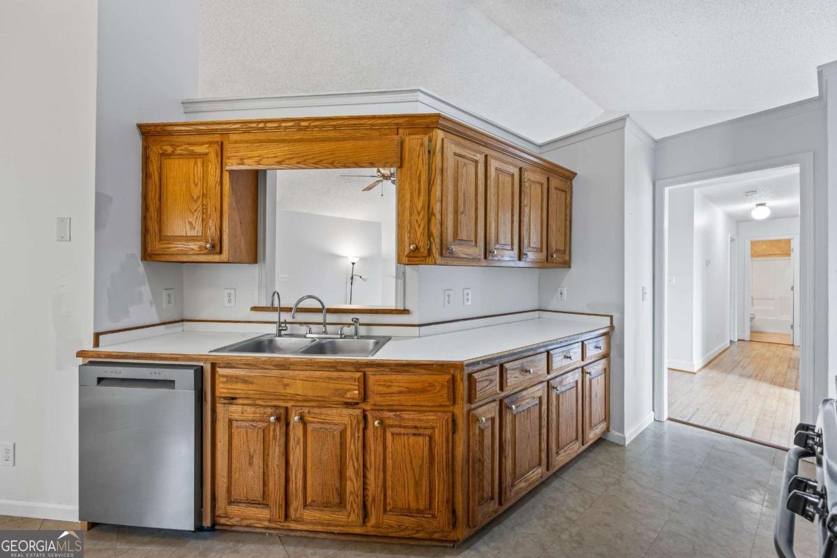7920 Silversmith Drive Cumming - 13