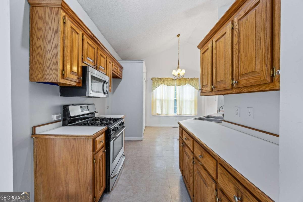 7920 Silversmith Drive Cumming - 14