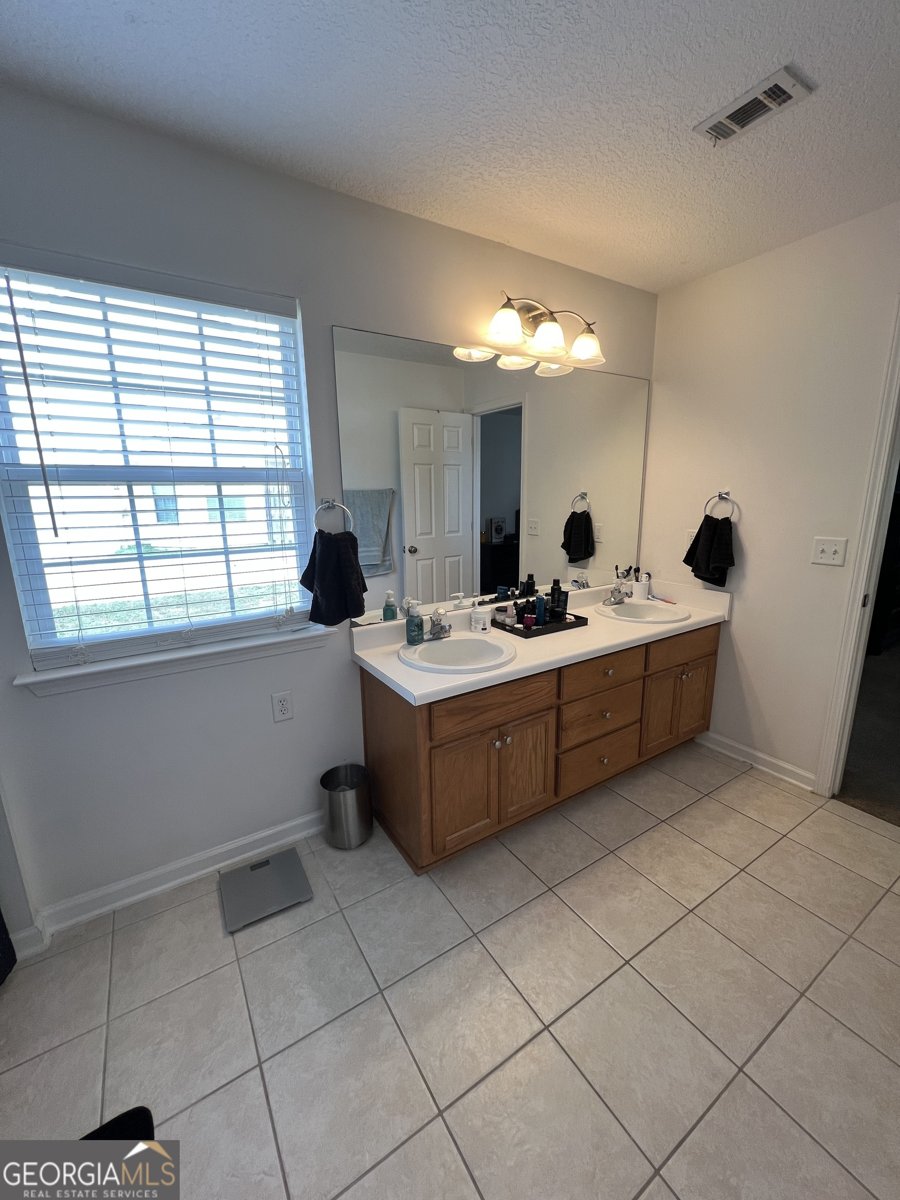 606 Victoria Circle St. Marys - 18