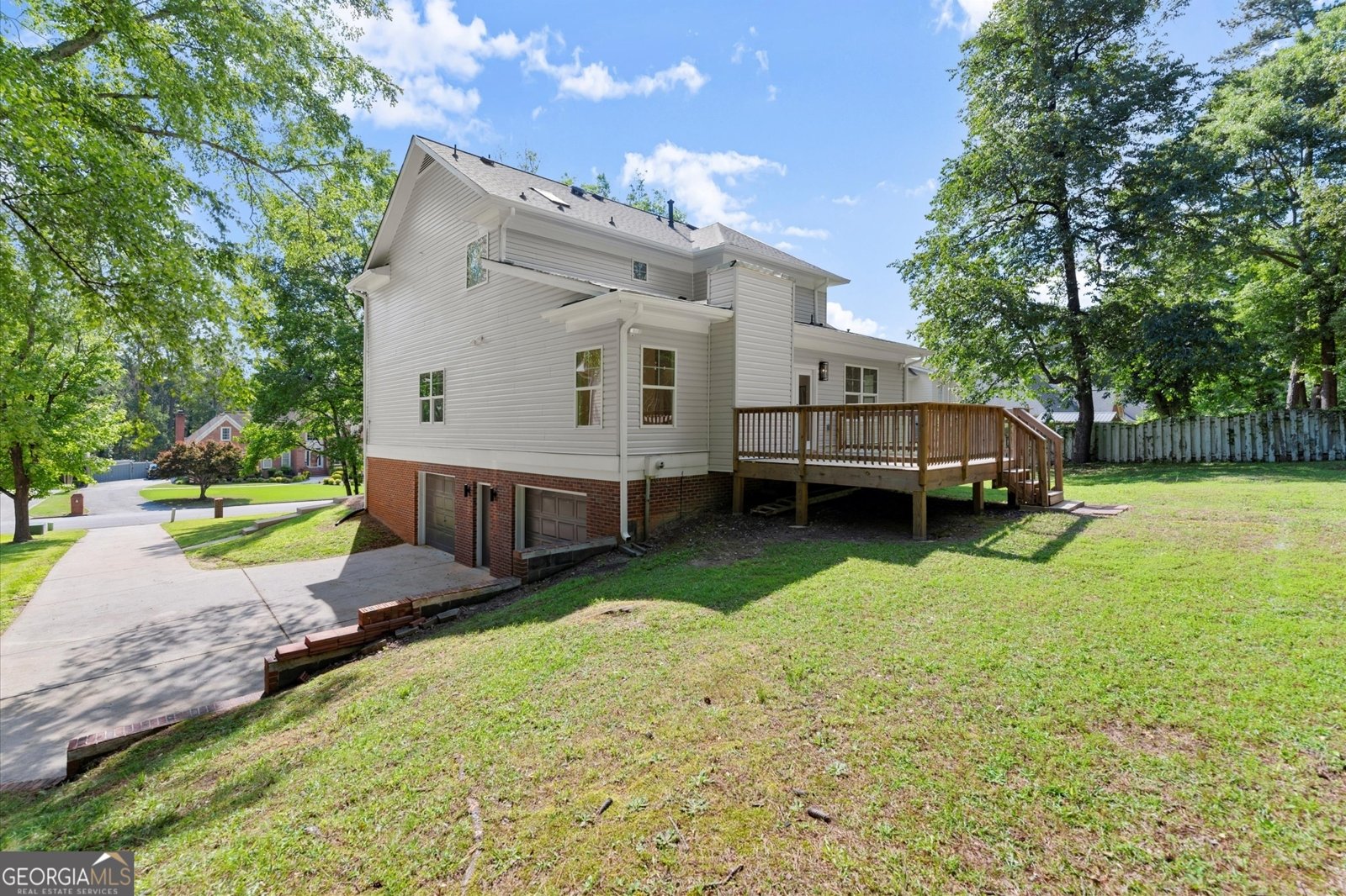 5150 Shadow Path Lane Lilburn - 24