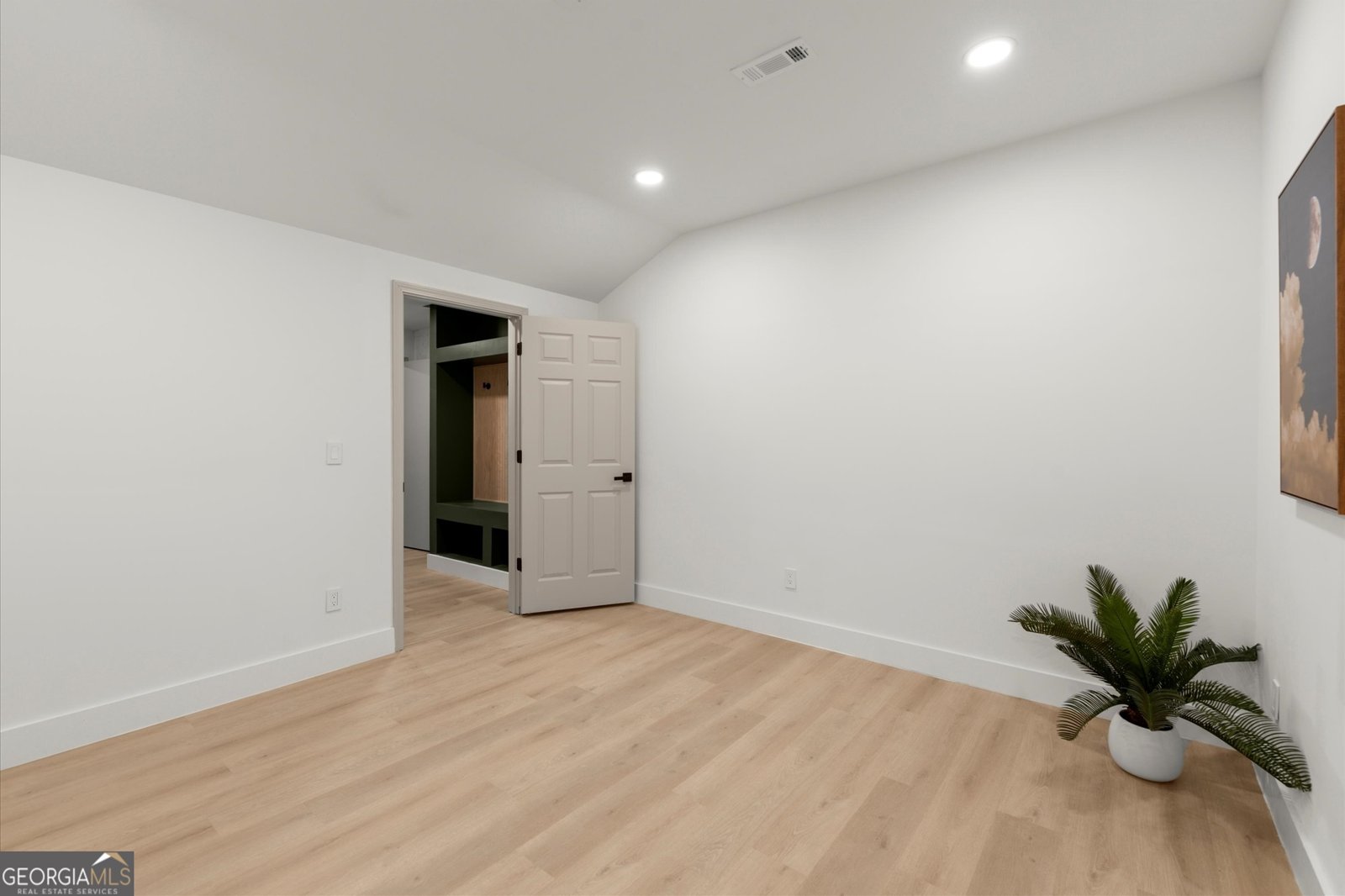 5150 Shadow Path Lane Lilburn - 9