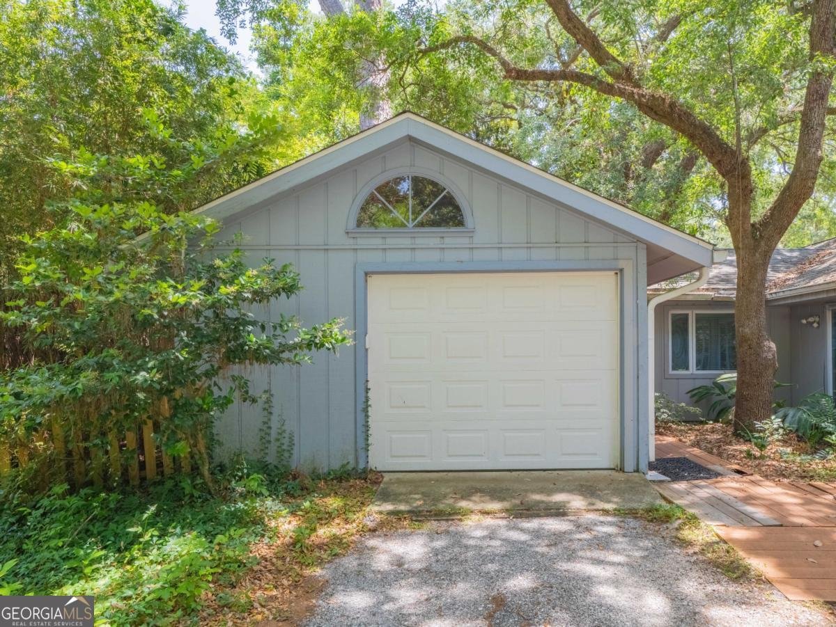 104 Redfern Drive St. Simons - 50