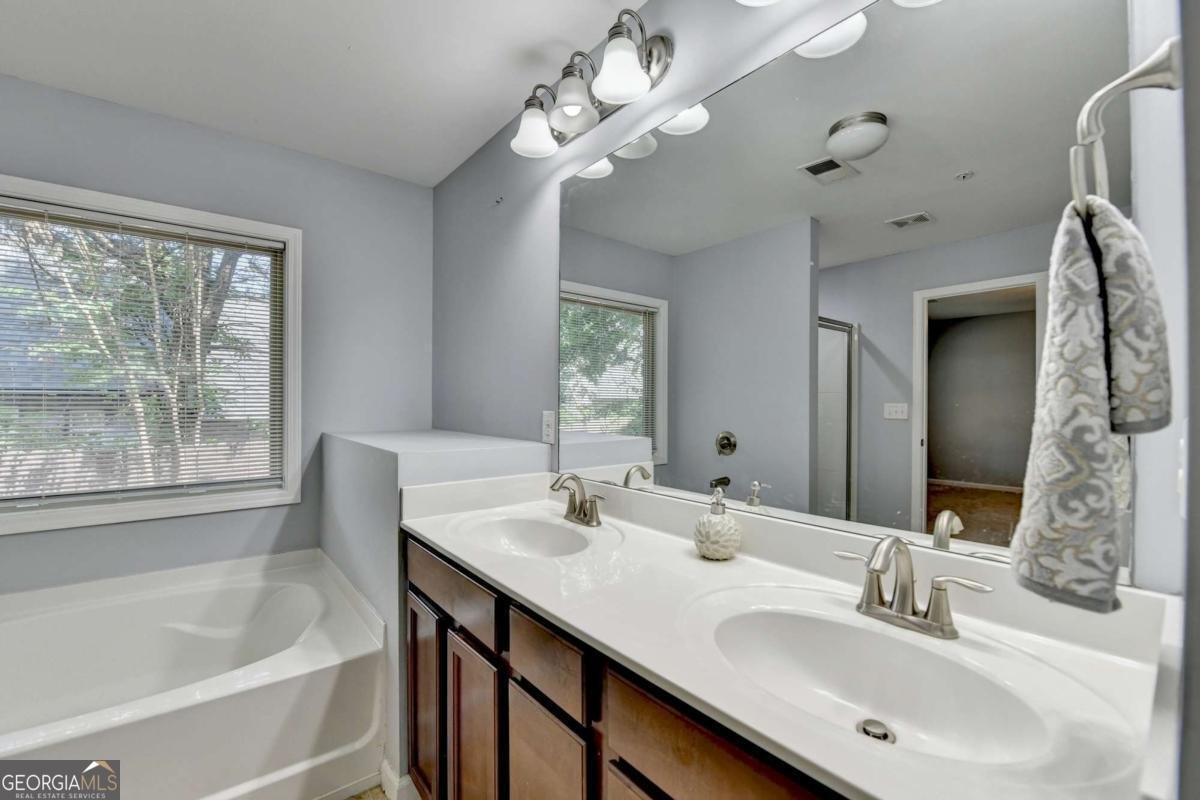 3351 VINTAGE Circle Smyrna - 40