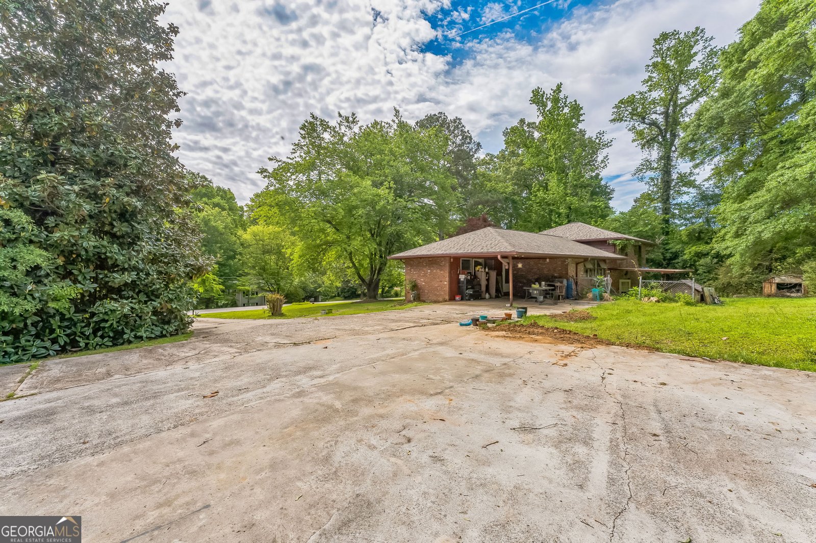 180 Greenwood Drive Carrollton - 2