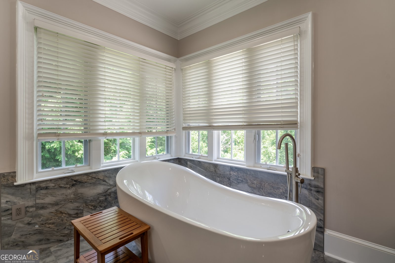 8470 Lazy Oaks Court Atlanta - 29