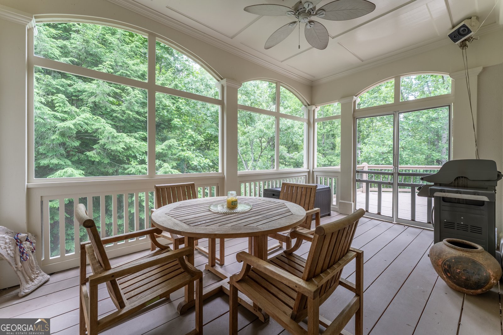 8470 Lazy Oaks Court Atlanta - 78