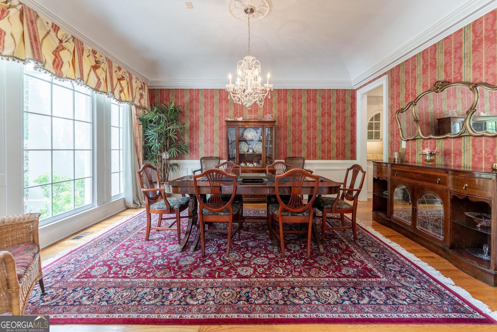 8470 Lazy Oaks Court Atlanta - 8