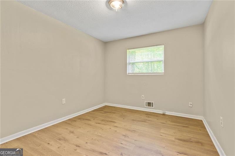 4639 Tell Road Atlanta - 10