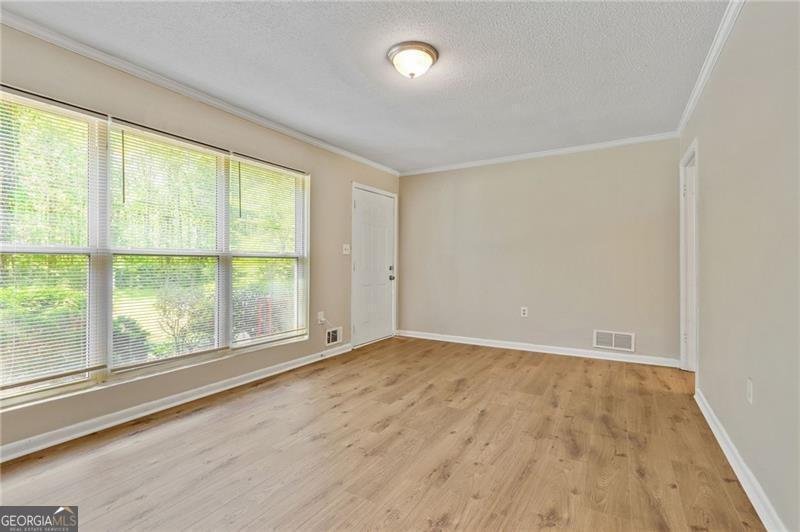 4639 Tell Road Atlanta - 4