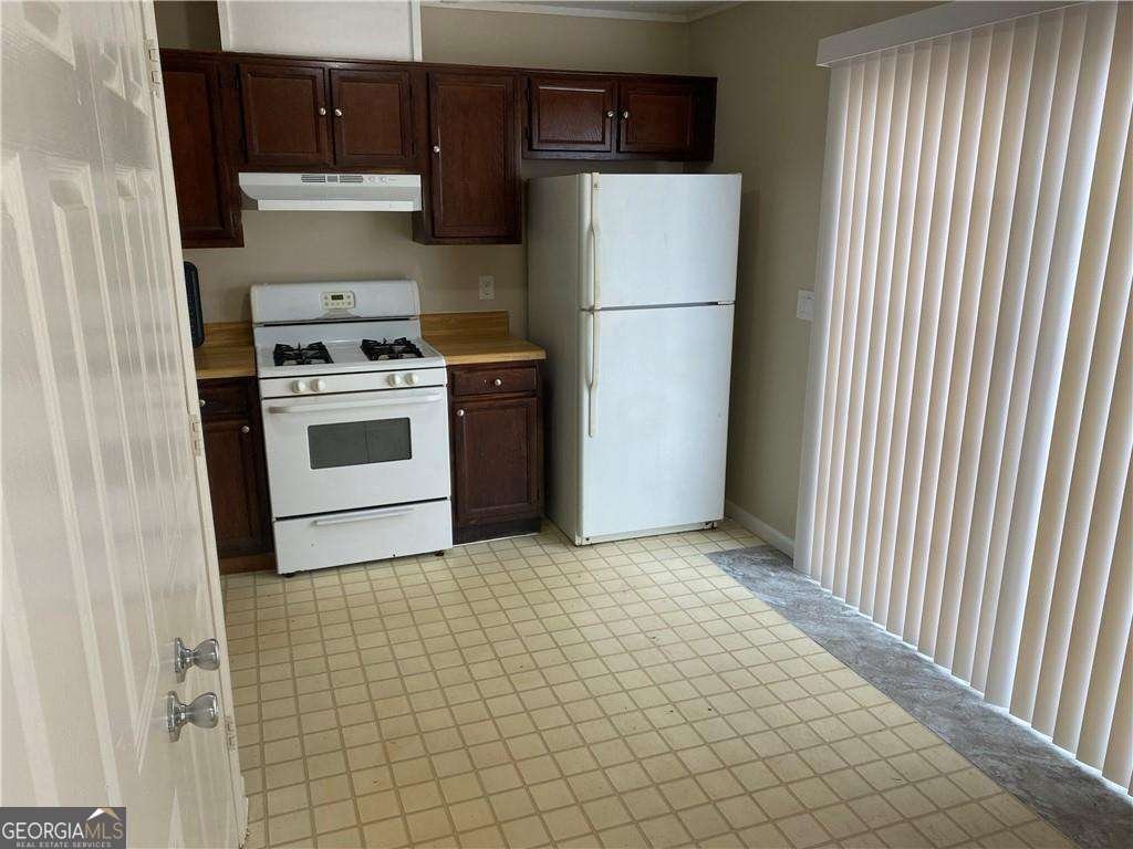 6448 charter Way Lithonia - 4