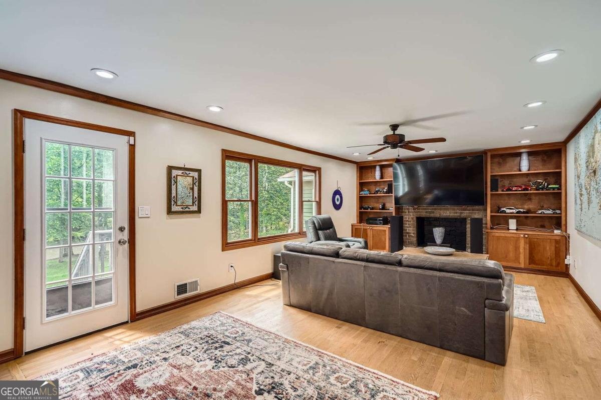 4826 Dean Lane Lilburn - 9