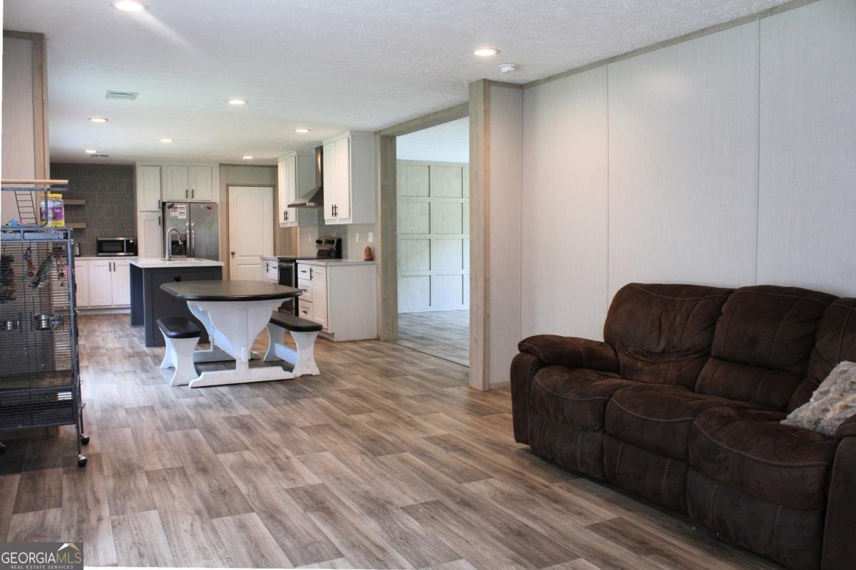 352 Beebe Road Springfield - 4