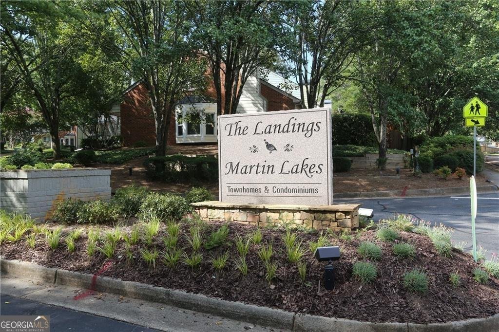 386 Teal Court Roswell - 2