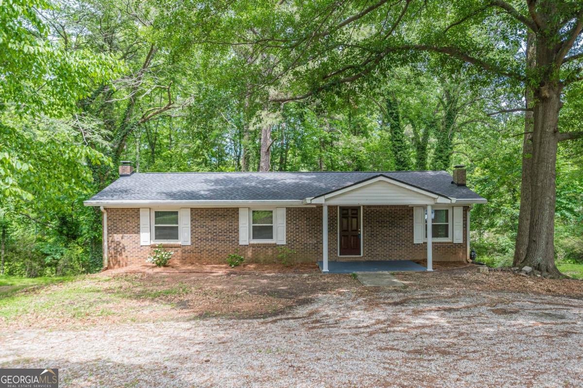 143 Longview Road Fayetteville - 1