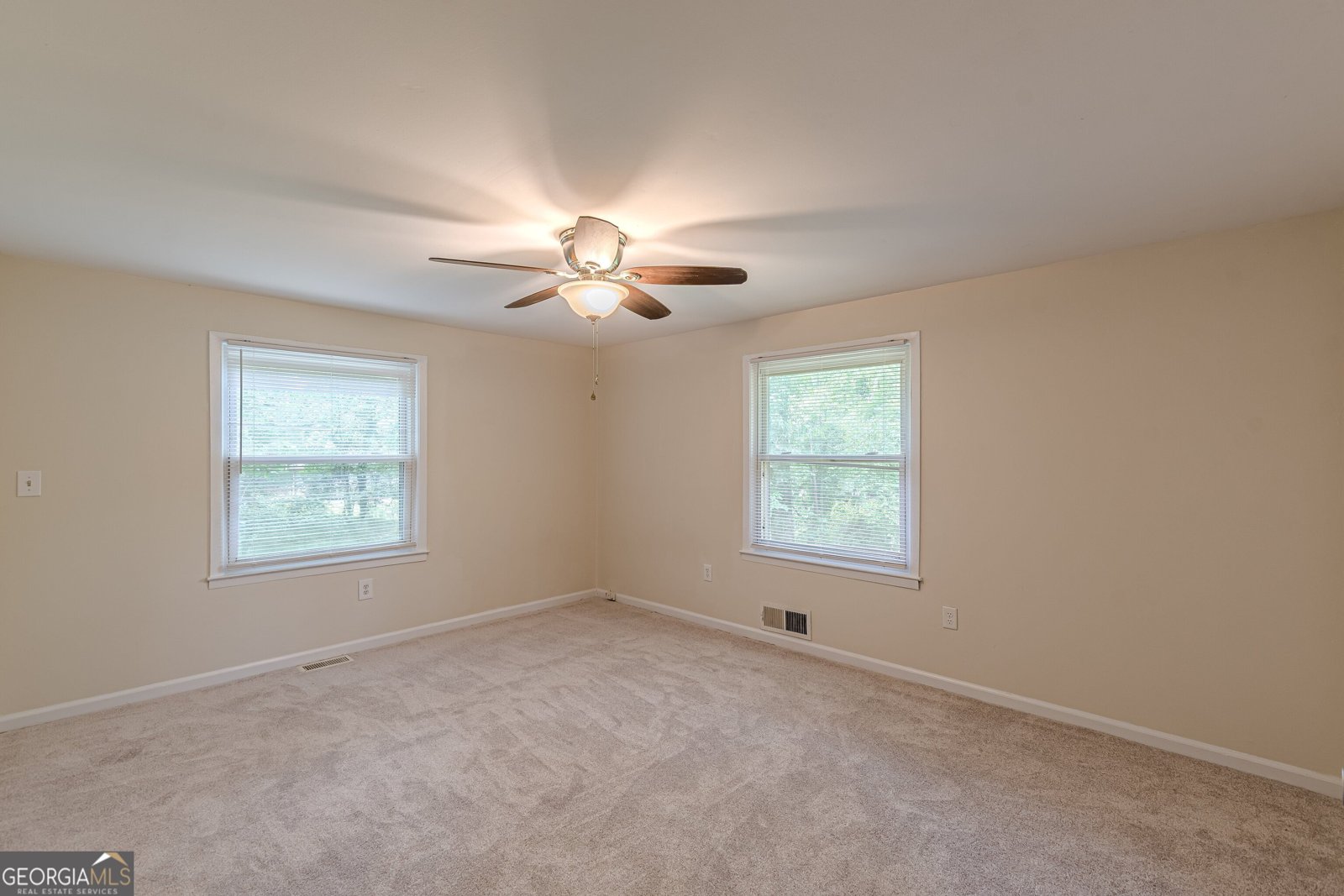 143 Longview Road Fayetteville - 26