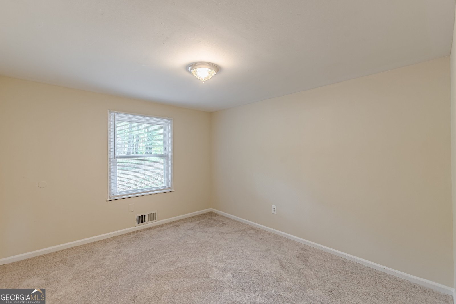 143 Longview Road Fayetteville - 35