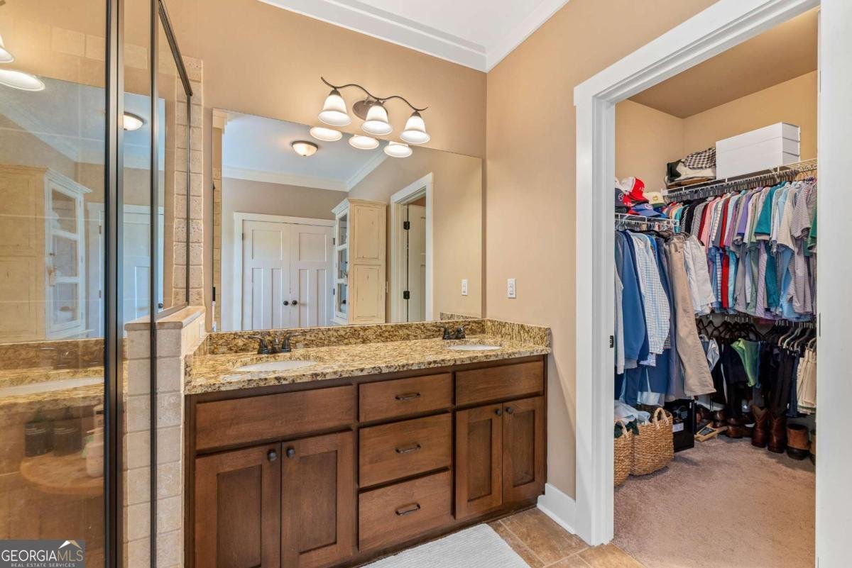 1050 Cobblestone Lane Bogart - 26