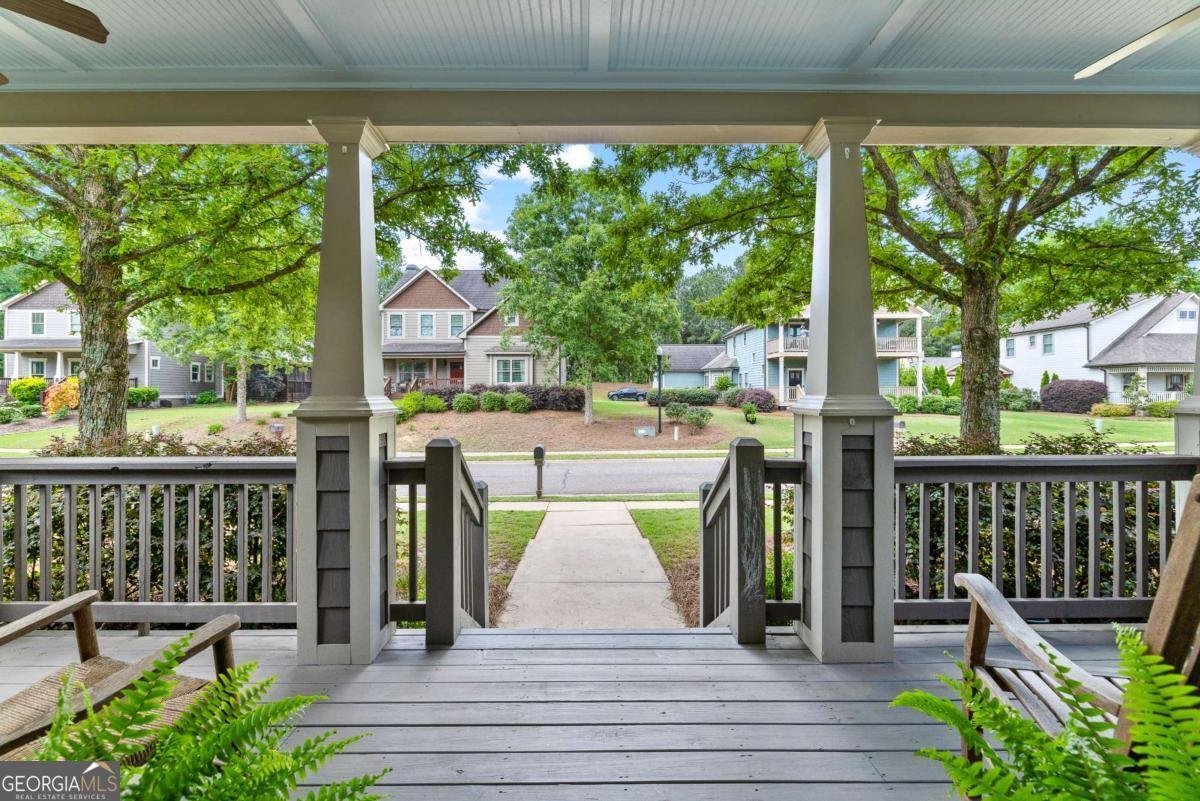 1050 Cobblestone Lane Bogart - 4