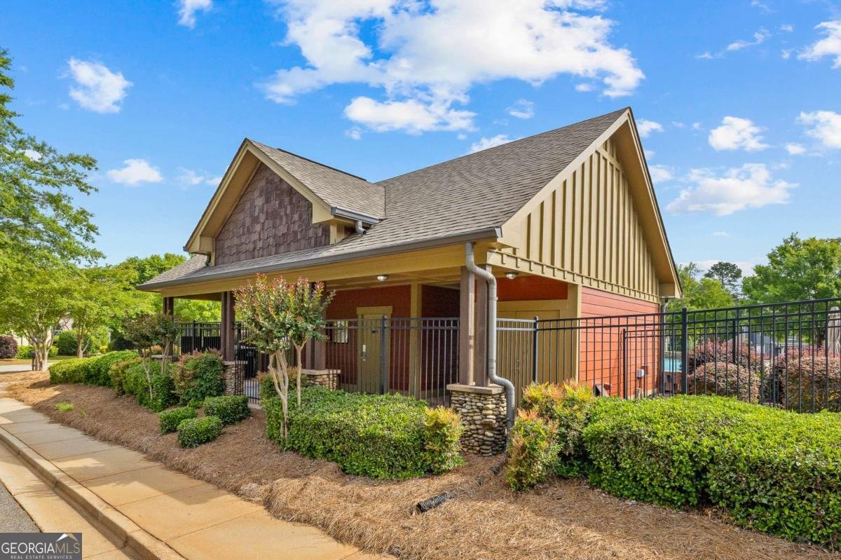 1050 Cobblestone Lane Bogart - 45