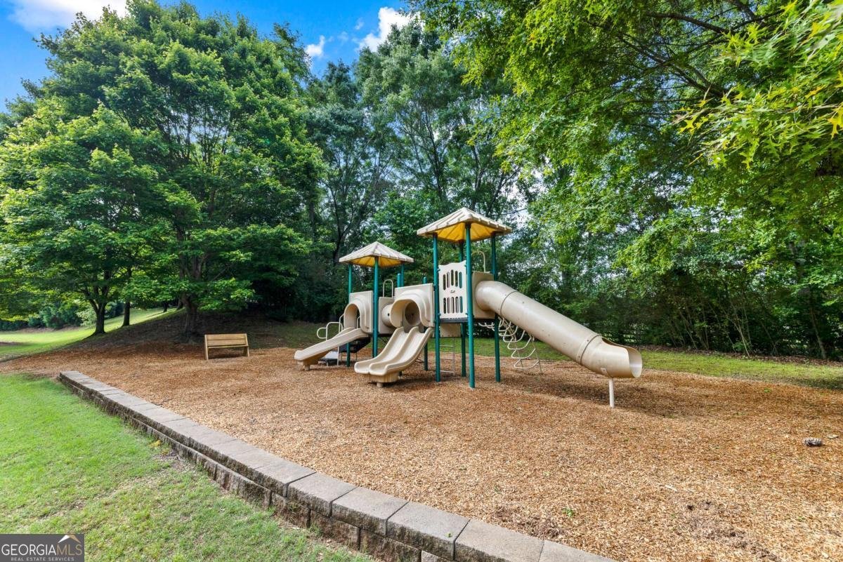 1050 Cobblestone Lane Bogart - 46