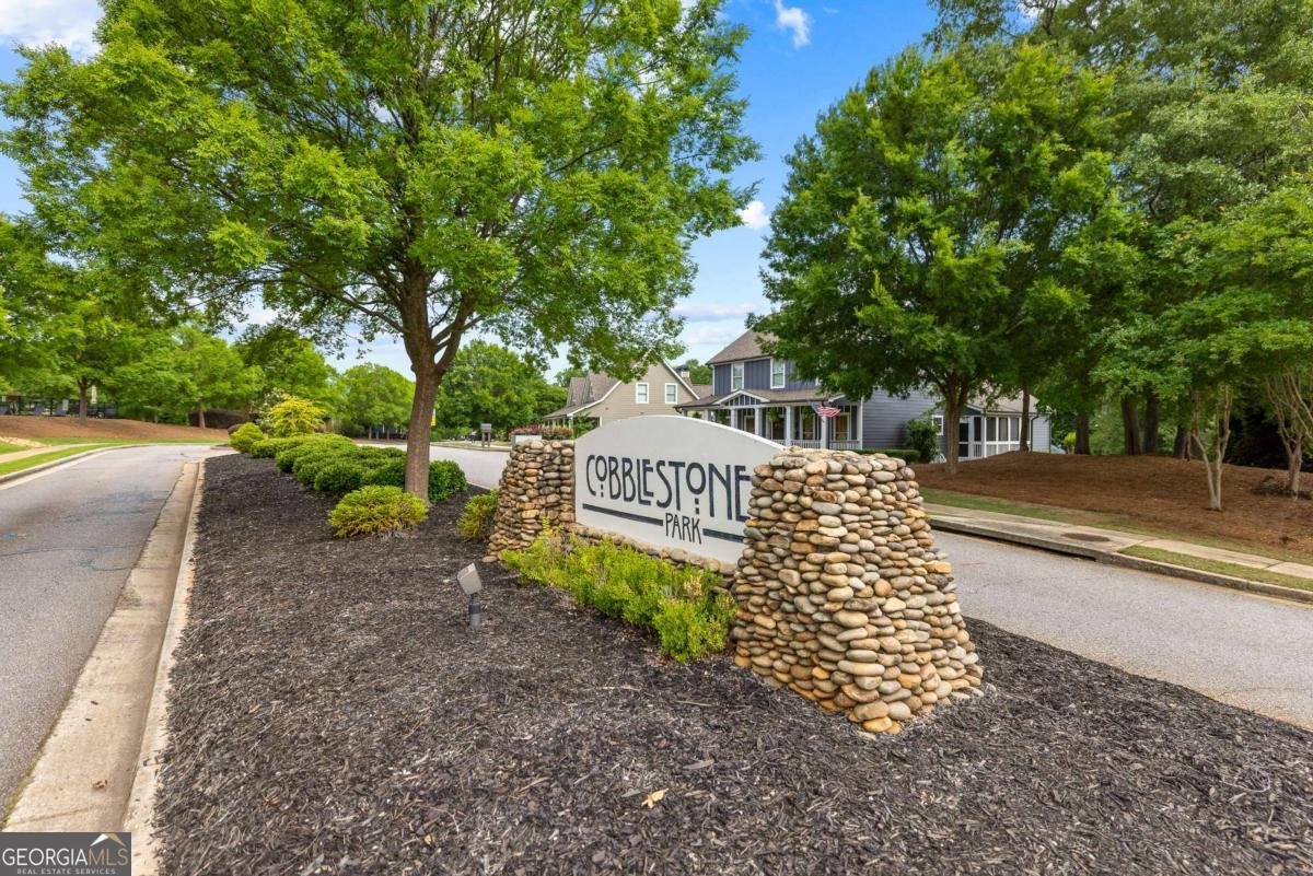 1050 Cobblestone Lane Bogart - 47