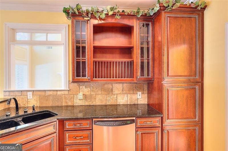1595 Lake Lucerne Road Lilburn - 1