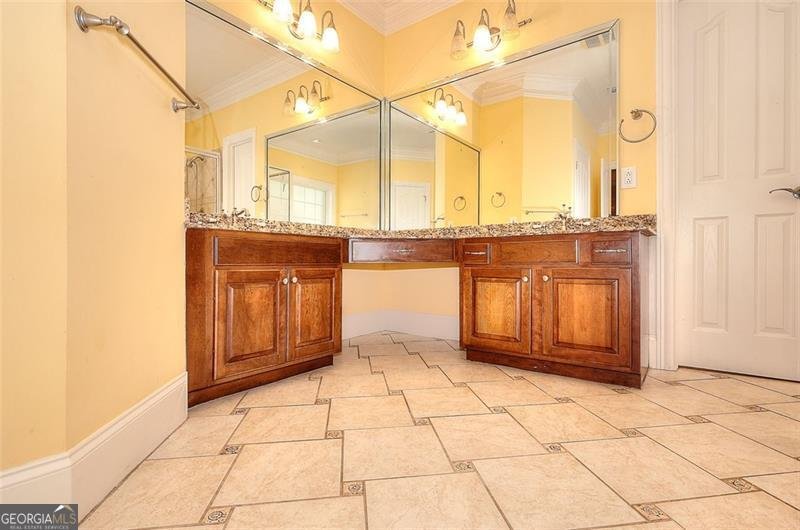 1595 Lake Lucerne Road Lilburn - 13