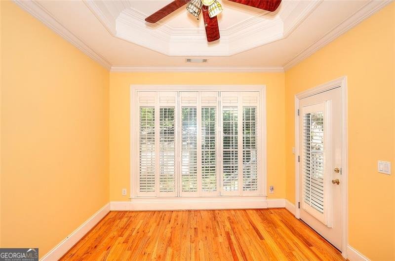 1595 Lake Lucerne Road Lilburn - 2