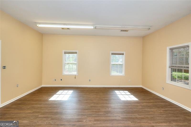 1595 Lake Lucerne Road Lilburn - 32
