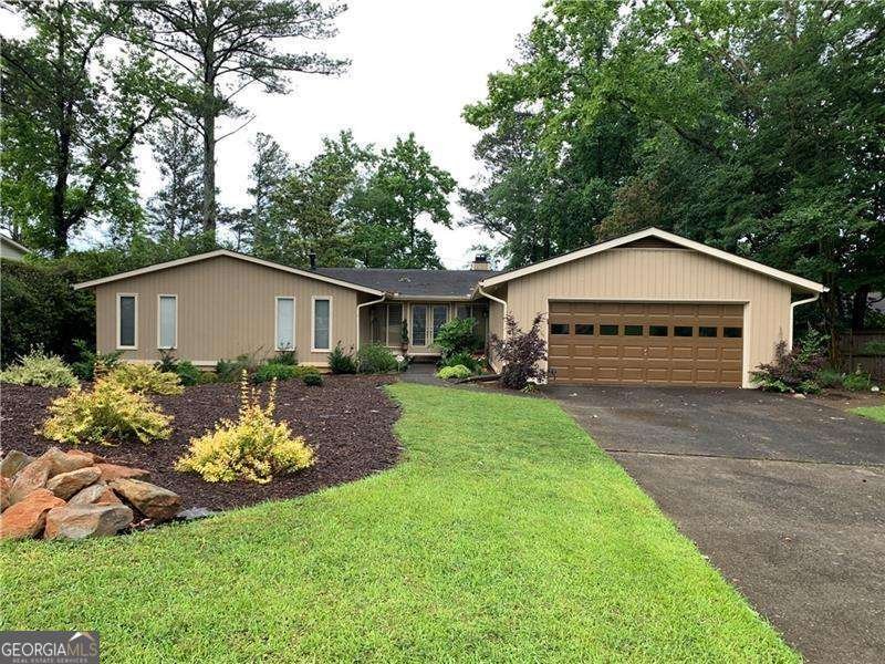 4040 Summit Drive Marietta - 1