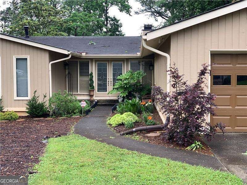 4040 Summit Drive Marietta - 2