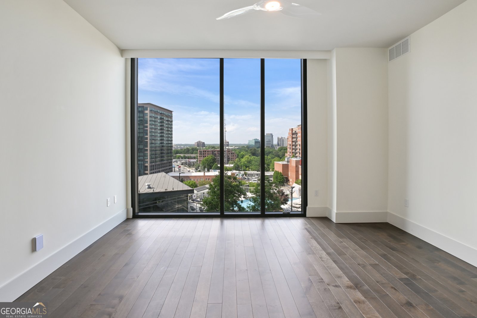3107 Peachtree Road Atlanta - 35