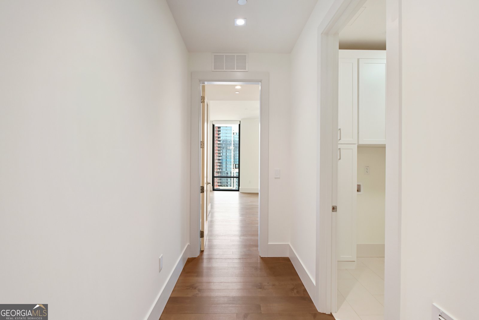 3107 Peachtree Road Atlanta - 45