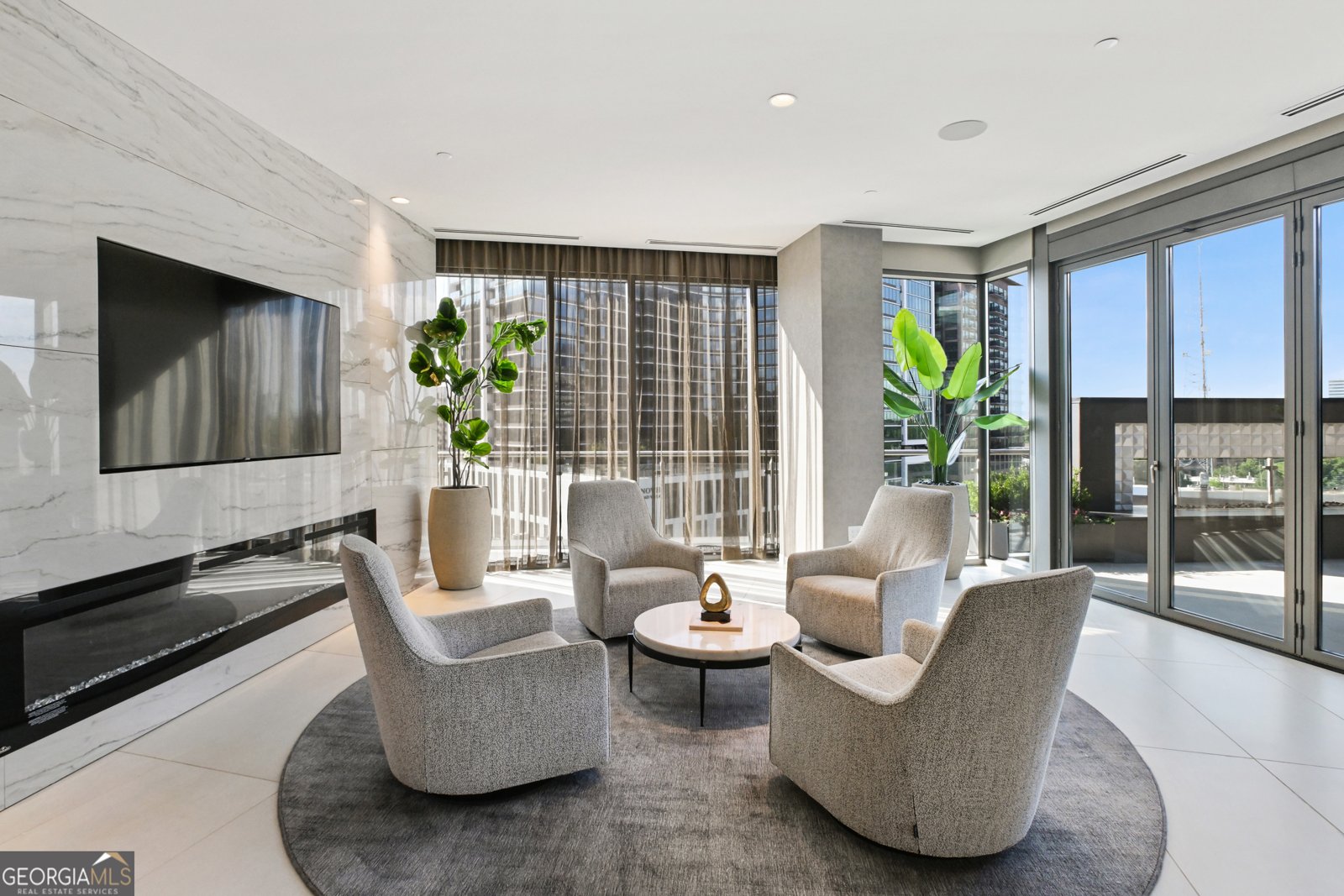 3107 Peachtree Road Atlanta - 80