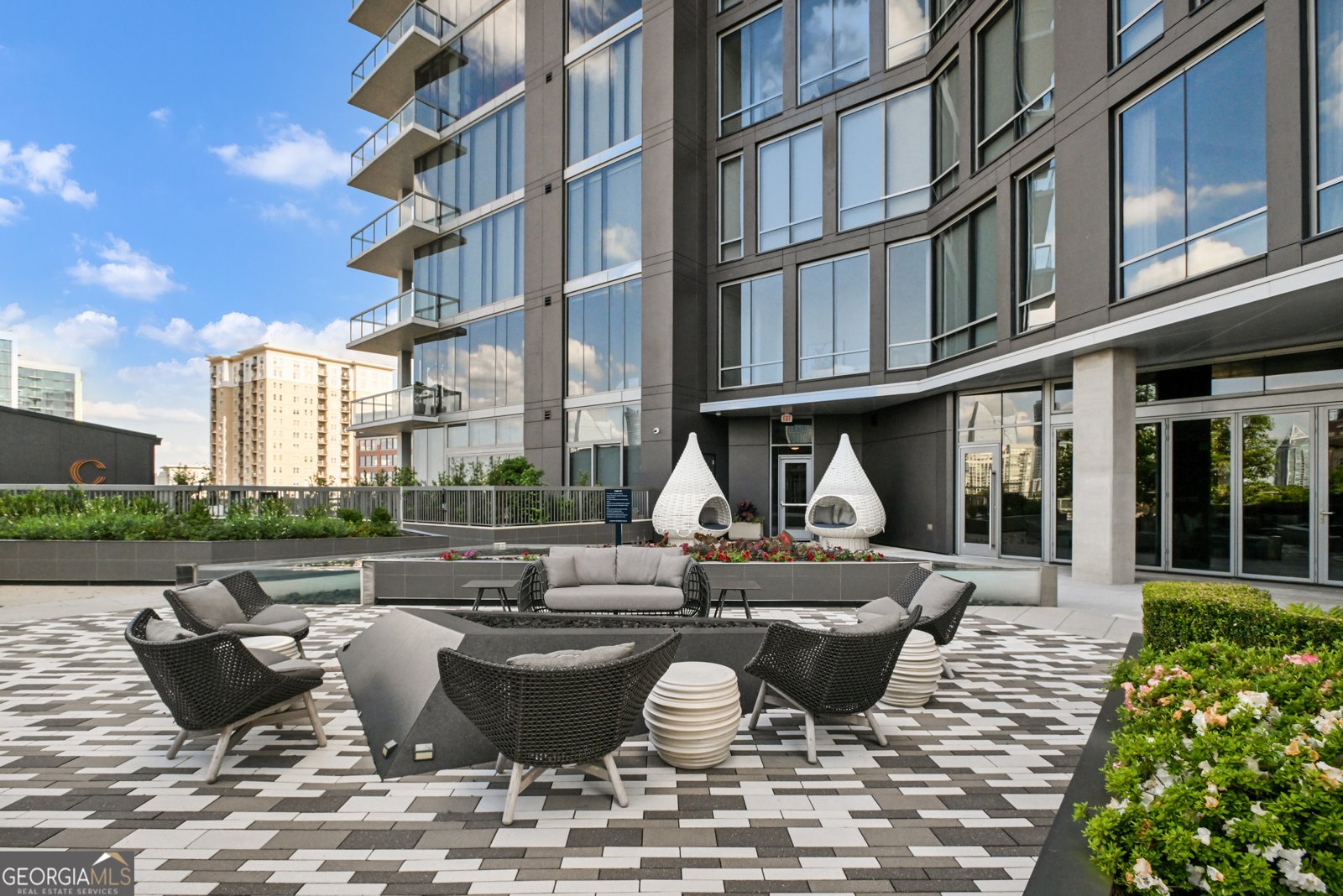 3107 Peachtree Road Atlanta - 84