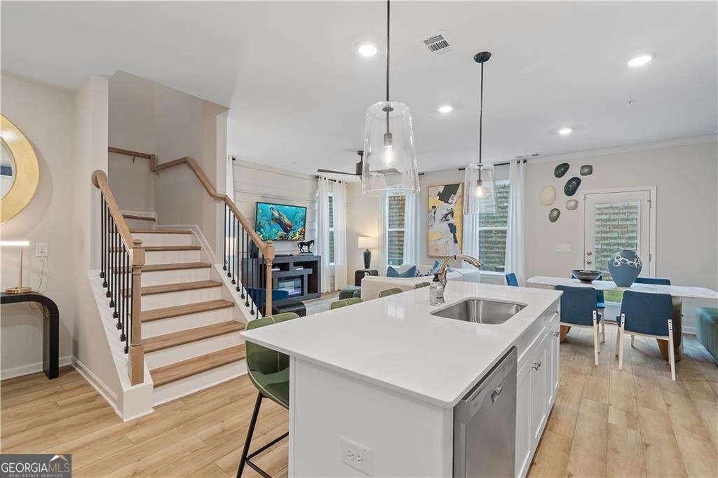 8155 Tiger Way Riverdale - 18