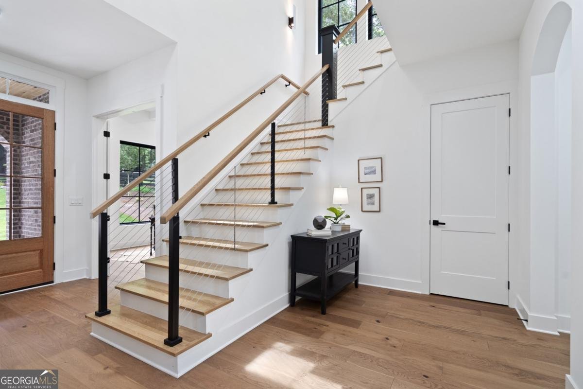 2595 Grassview Drive Milton - 57