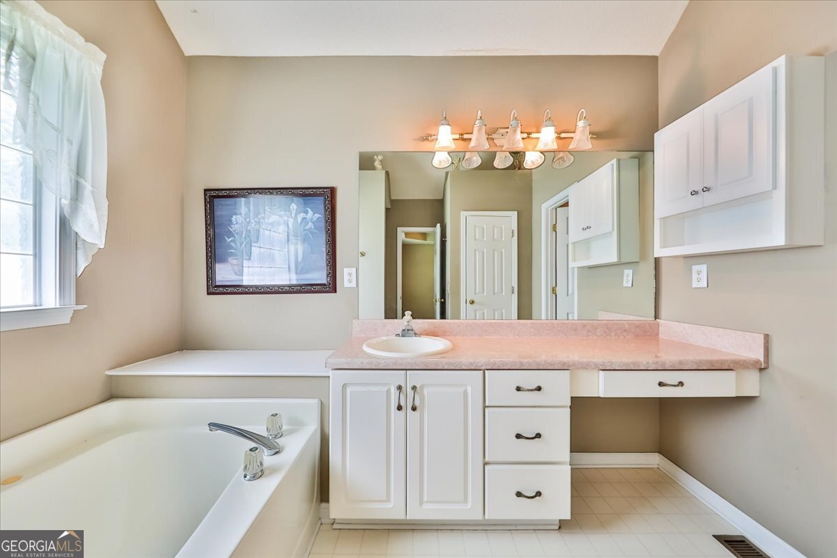 239 Clear Brook Trail Douglasville - 6
