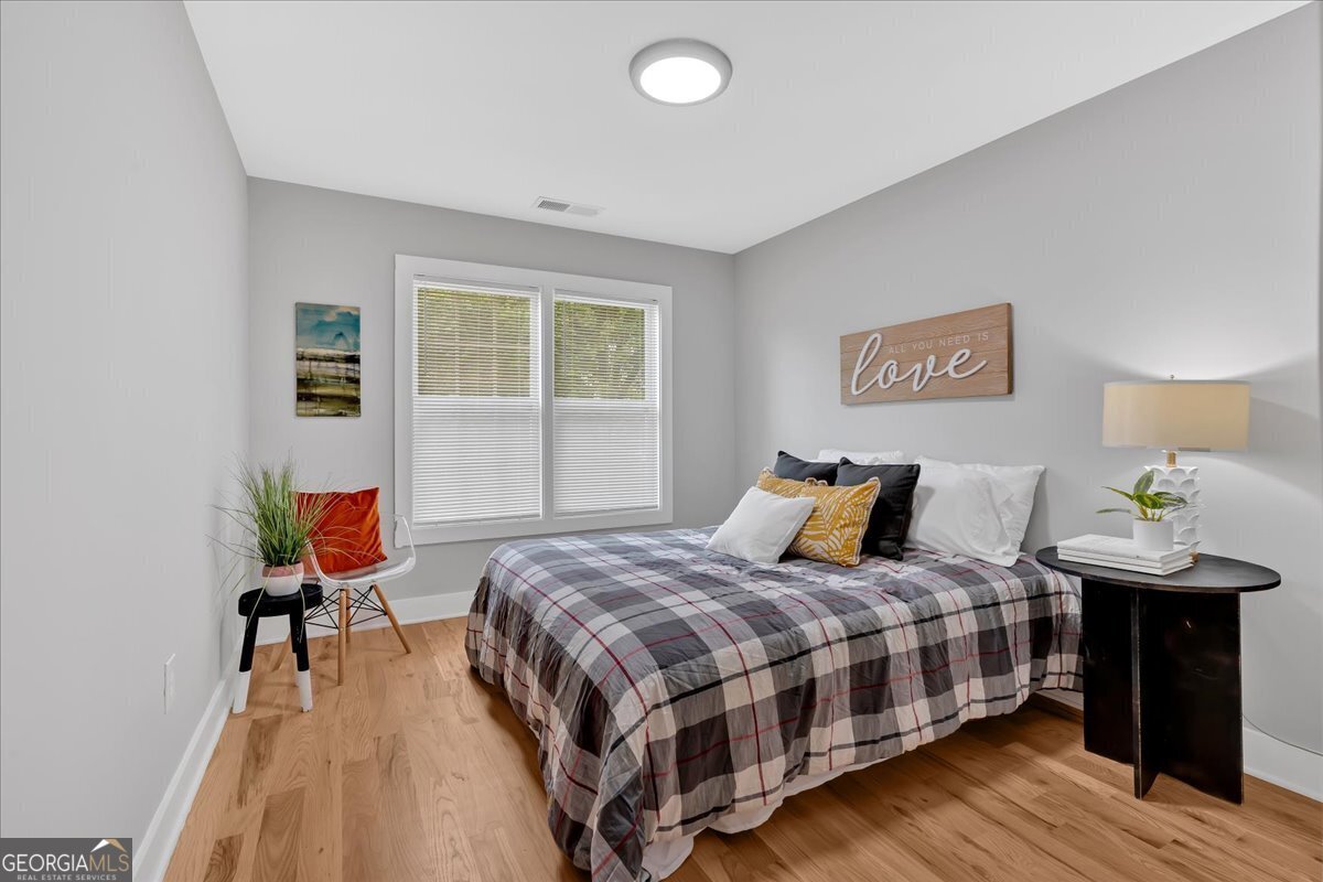 786 Neal Street Atlanta - 24