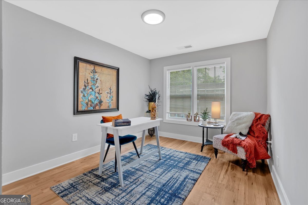 786 Neal Street Atlanta - 26