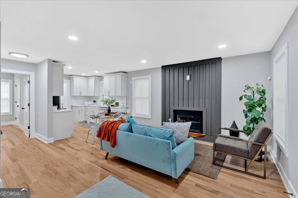 786 Neal Street Atlanta - 4