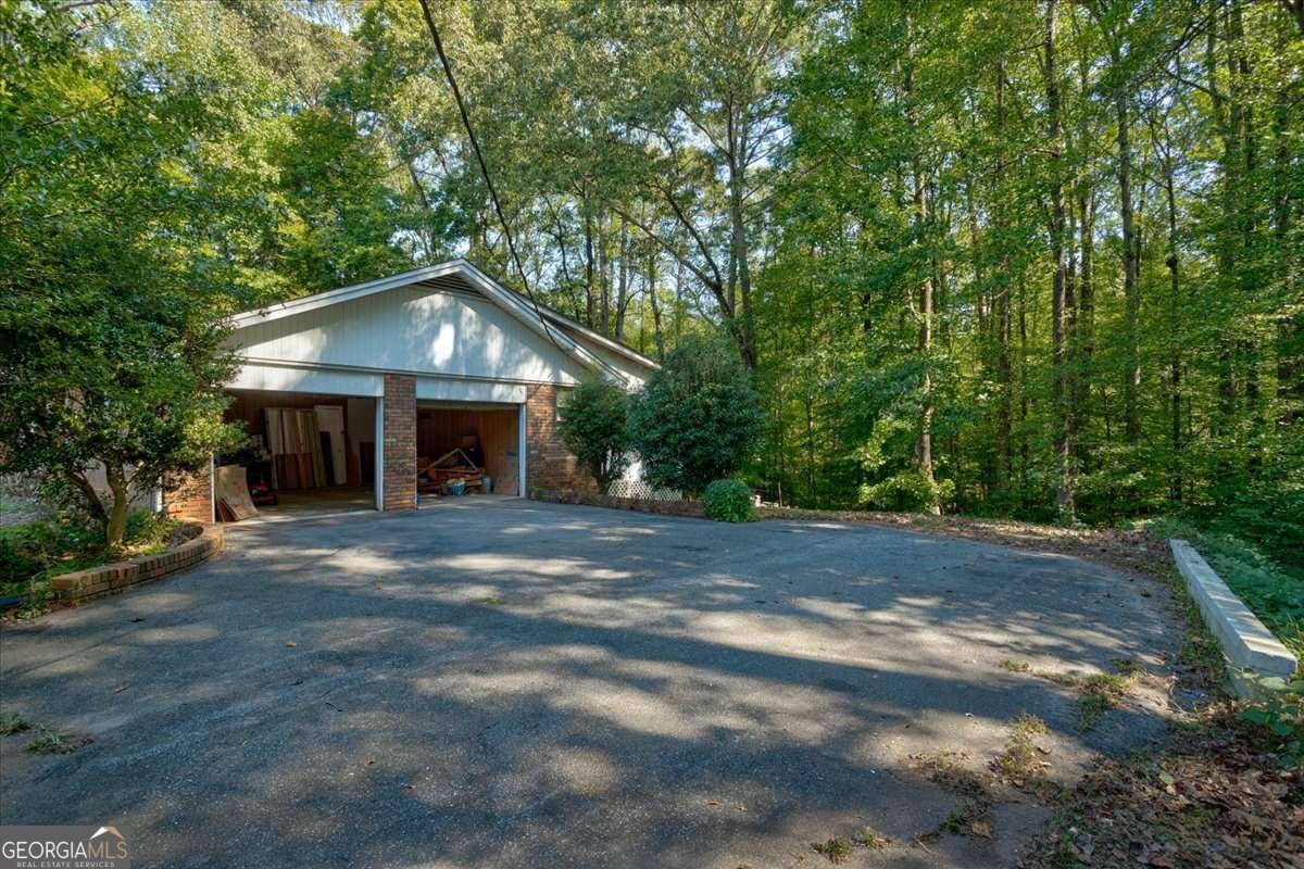 2415 Bankstone Drive Marietta - 4
